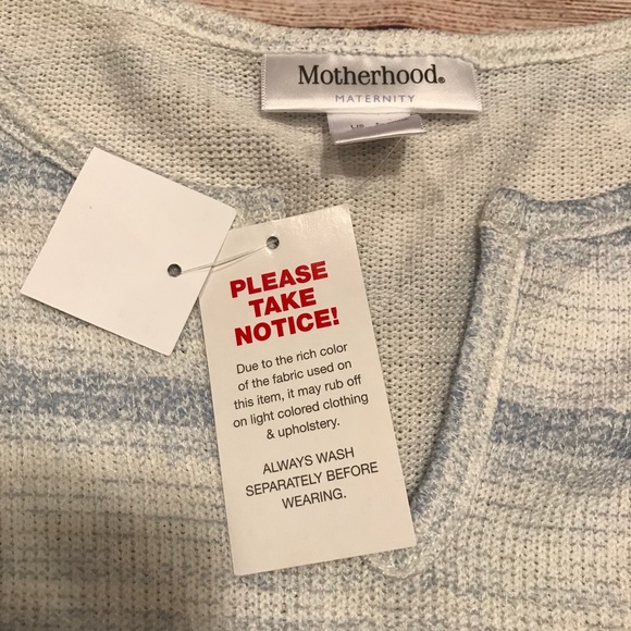 🎉Host Pick🎉 NWT Motherhood Maternity Top Size L - Picture 8 of 8